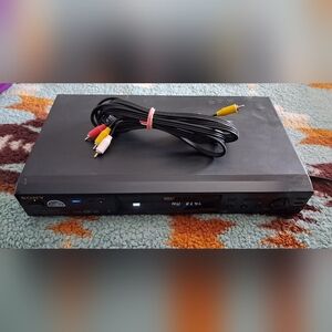 ​✨ Sony DVP-NS400D CD/DVD Player + AV Cables Included! ✨